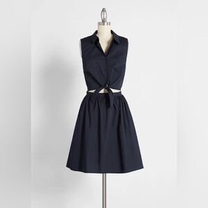 ModCloth Sleeveless Peekaboo Shirtdress in Navy - Size L